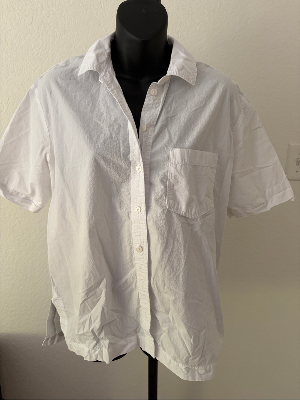 Madewell Women’s White Short-Sleeve Button-Down Shirt, size S